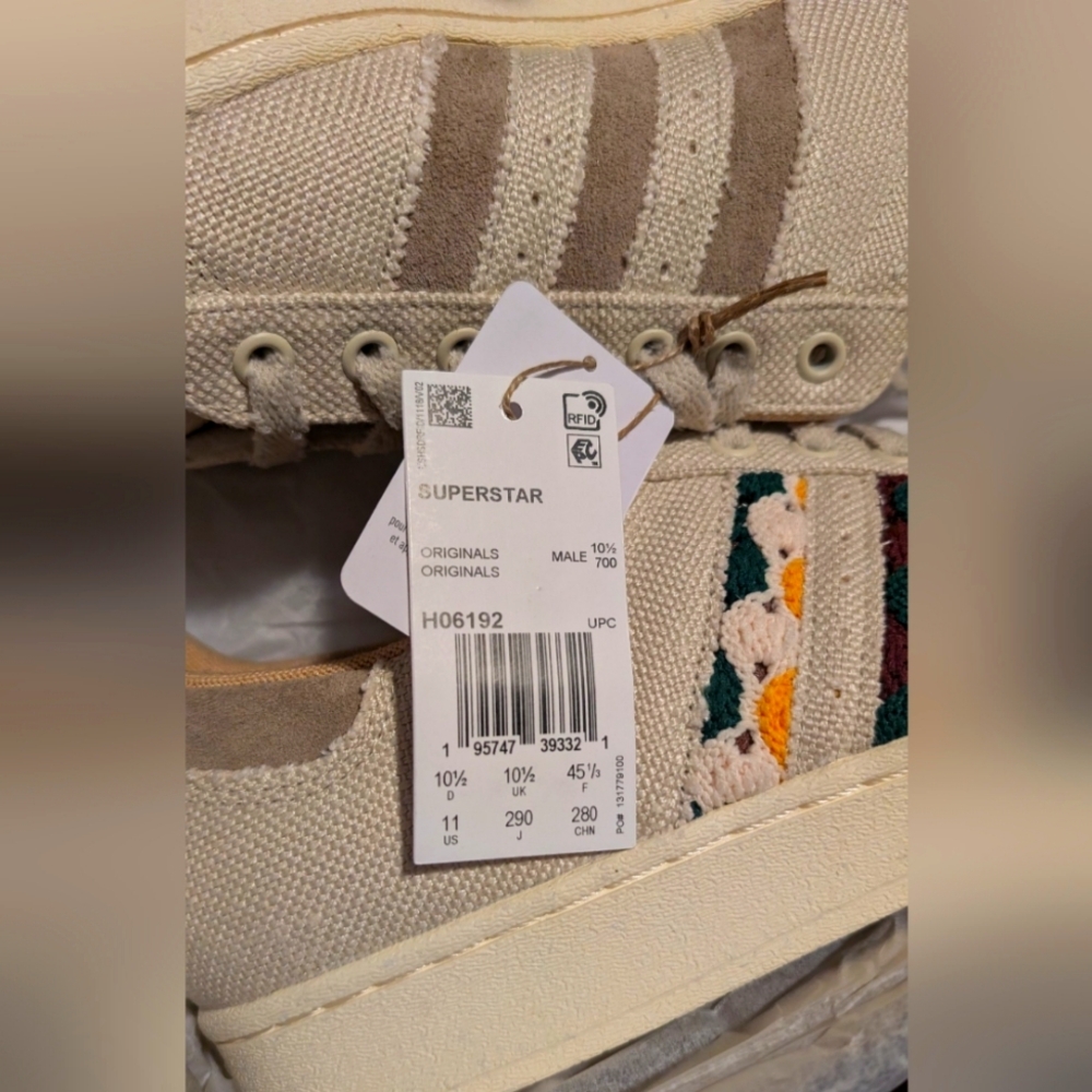 Adidas Superstar "Earth Day" *NWT* - Picture 10 of 13